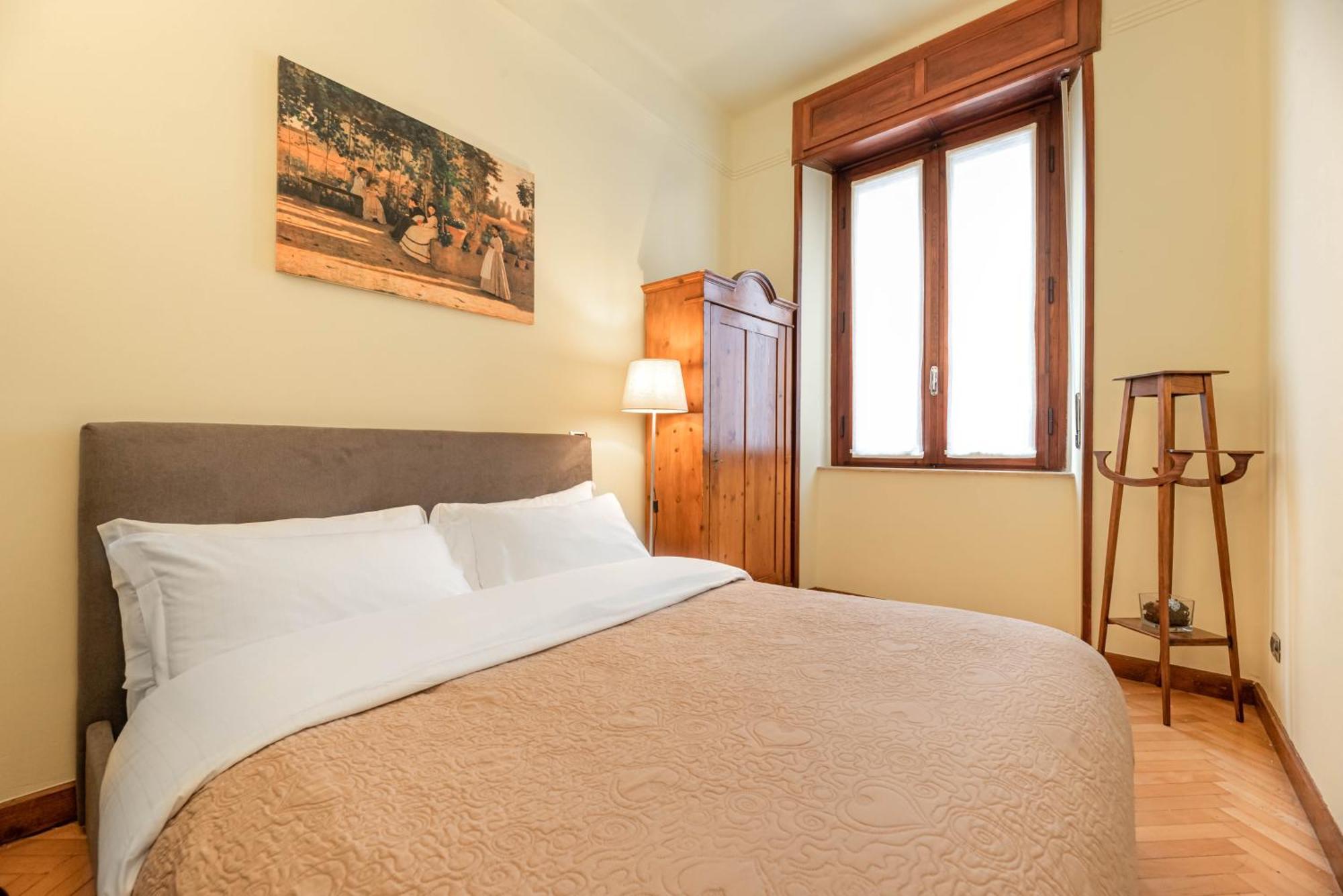 Piazza Isolo Central Apartment Верона Екстер'єр фото